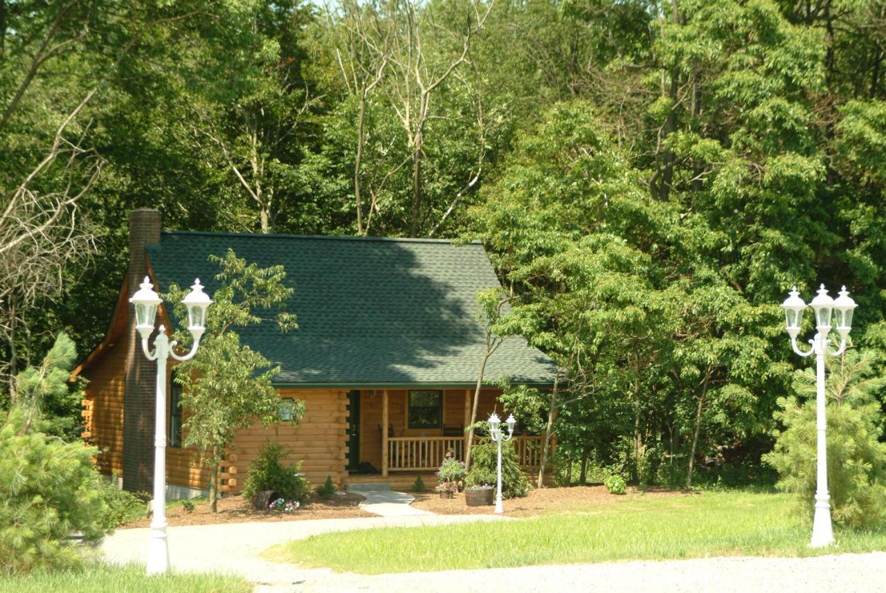 Wild Rose Cabin By Amish Country Lodging มิลเลอร์สเบิร์ก ภายนอก รูปภาพ